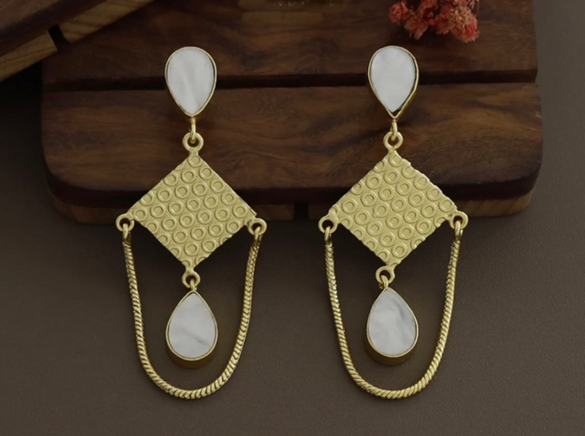 Fashion Accessory - Light Weight Earrings for Women Drop down earrings